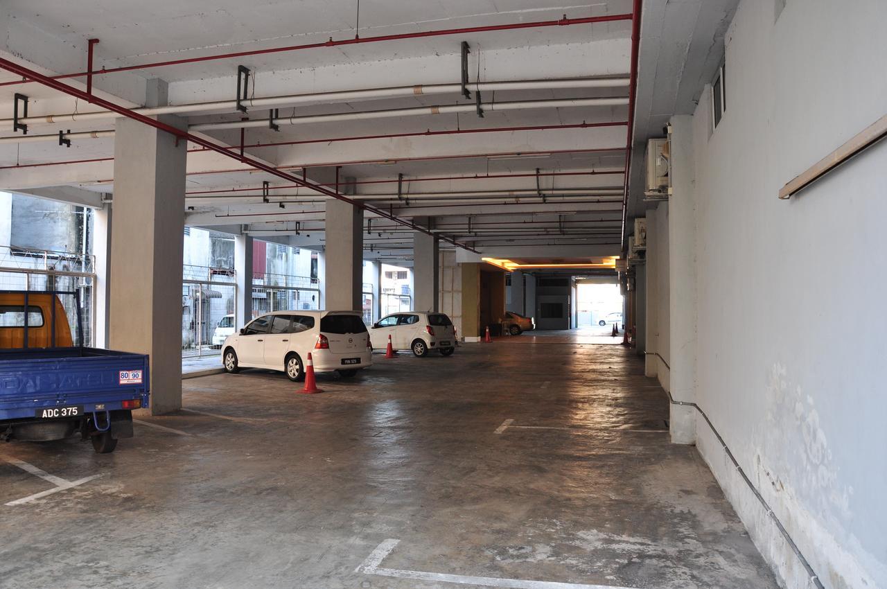 Frazel Inn Hotel Parit Buntar Exterior photo